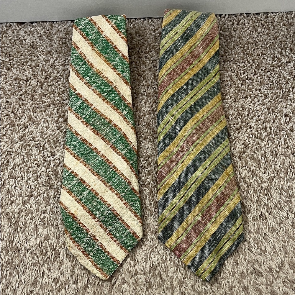 Vintage 70s Sophisticate Collection Resilio Striped Tie Bundle - Set of 2